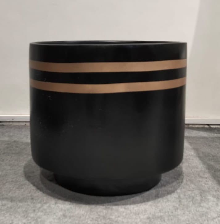 FP-05 Indoor Planter