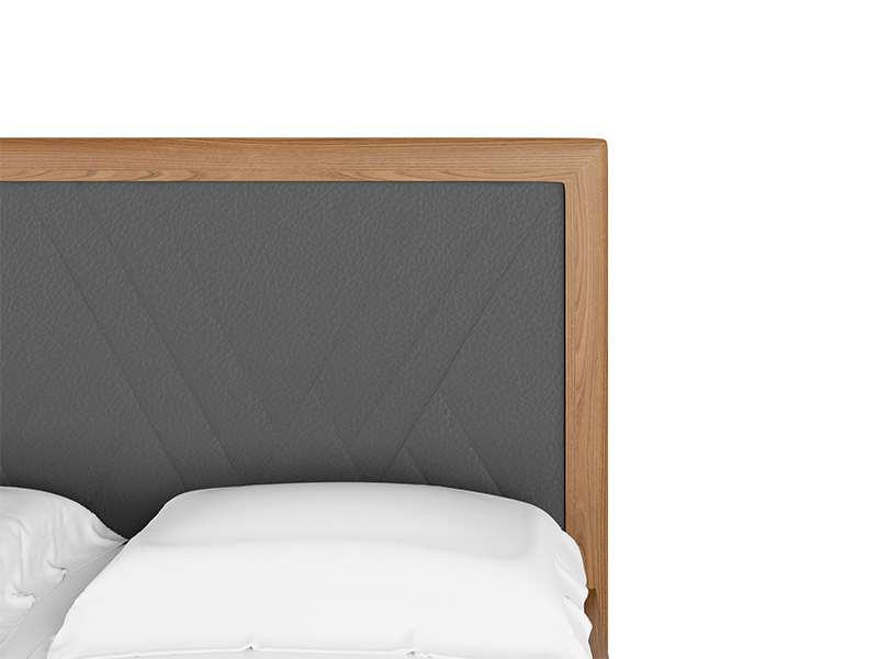 Crescent Quest Queen Size Bed